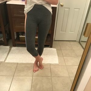 Grey Color-block Crop Leggings